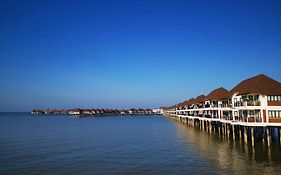 Avani Sepang Goldcoast Resort Family Villa